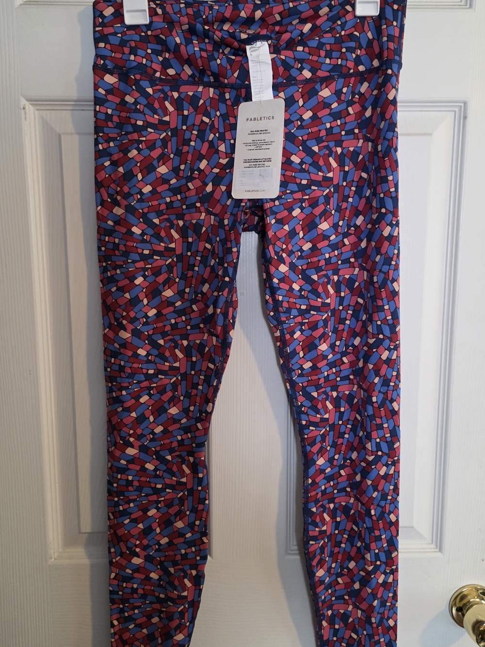 Fabletics Pink & Blue Geo Print Leggings New Tags Medium Mid Rise Power Hold